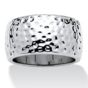 SETA Marked Silver Toned Hammered 11mm Wide Band Ring. Size 6.